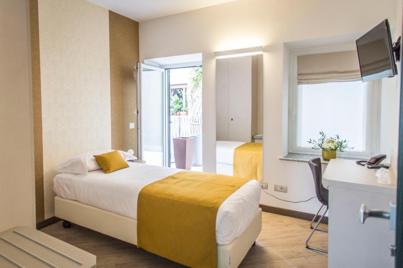 Hotel Ponti อันเจรา ภายนอก รูปภาพ