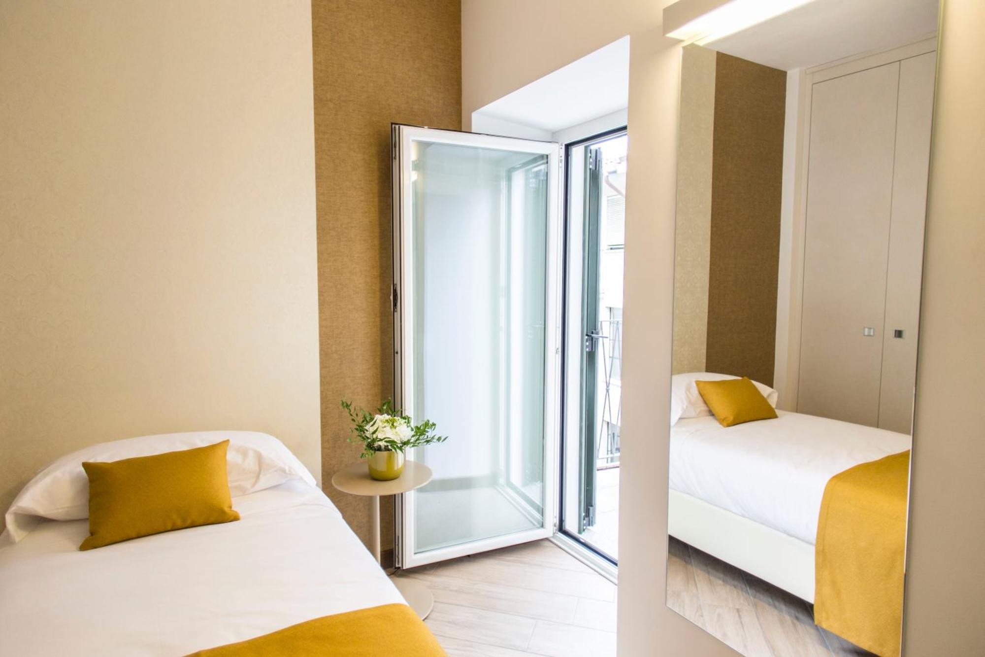 Hotel Ponti อันเจรา ภายนอก รูปภาพ