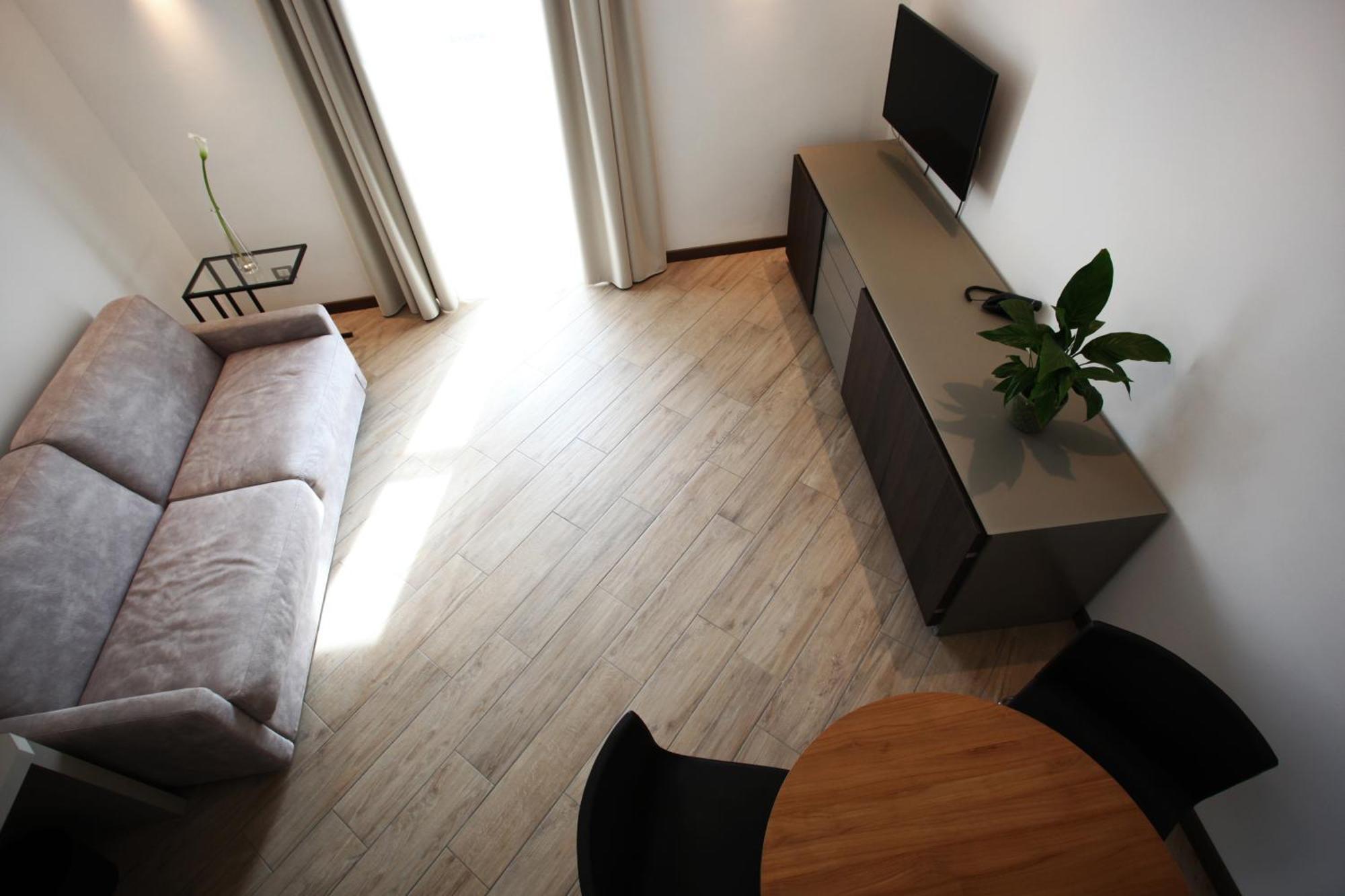Hotel Ponti อันเจรา ภายนอก รูปภาพ