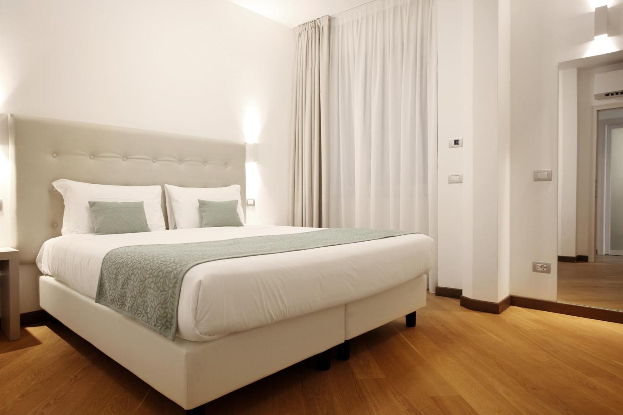 Hotel Ponti อันเจรา ภายนอก รูปภาพ