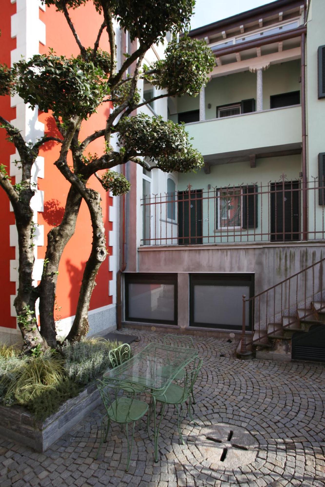 Hotel Ponti อันเจรา ภายนอก รูปภาพ